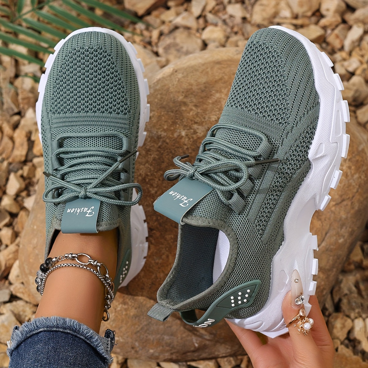 FlyWeave Outdoor Runners