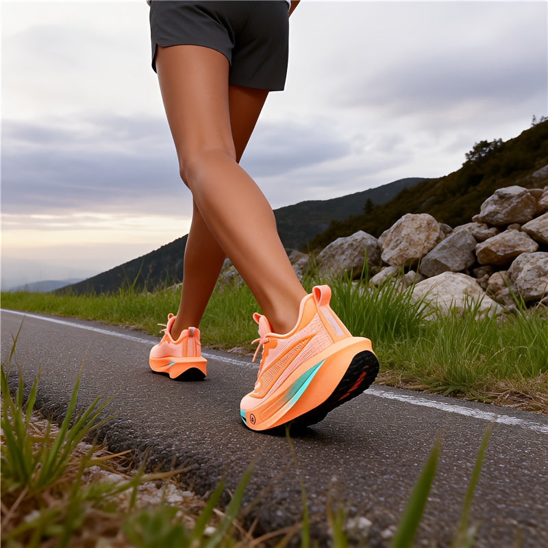 Dynamic Couple's Runners