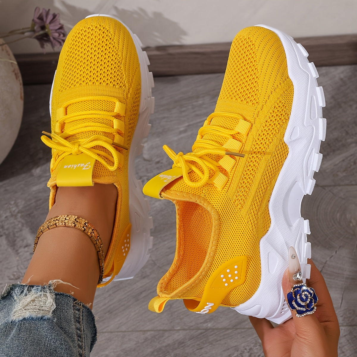 FlyWeave Outdoor Runners